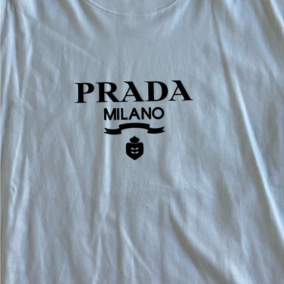 T shirt - Picture 4 of 4